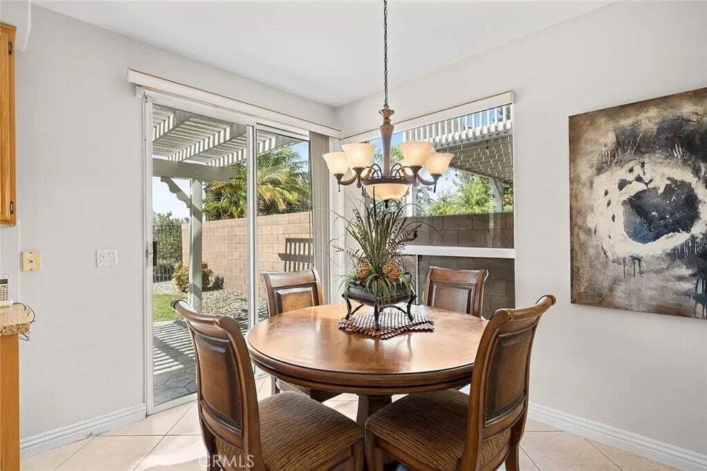 Casa a Chino Hills, California, Stati Uniti 4 - 18744170