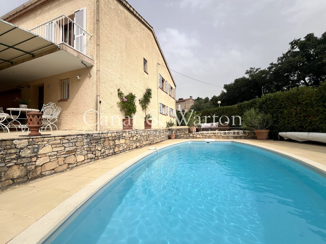 Villa a Gassin, Provenza-Alpi-Costa Azzurra, Francia 1 - 18744630