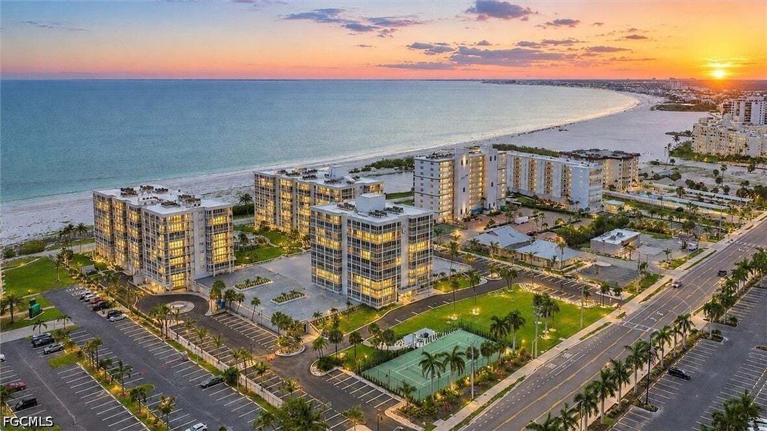 Condominio a Fort Myers Beach, Florida, Stati Uniti 1 - 18742748