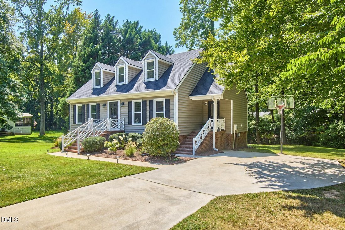 Casa en Raleigh, Carolina del Norte, Estados Unidos 3 - 18746525