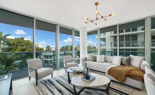 Condo in Bal Harbour, Florida, United States 1