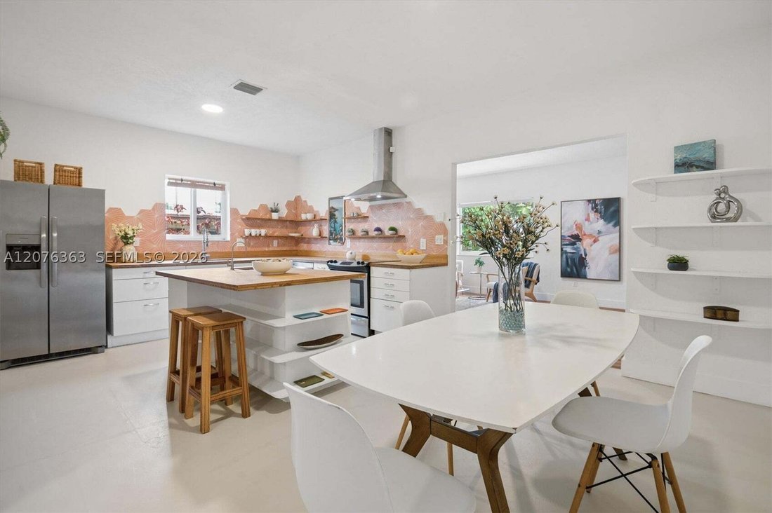 Casa a Miami, Florida, Stati Uniti 4 - 18741282