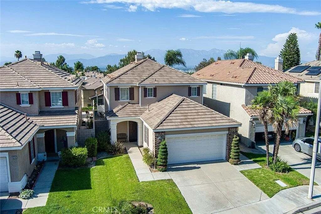 Casa a Chino Hills, California, Stati Uniti 2 - 18744170