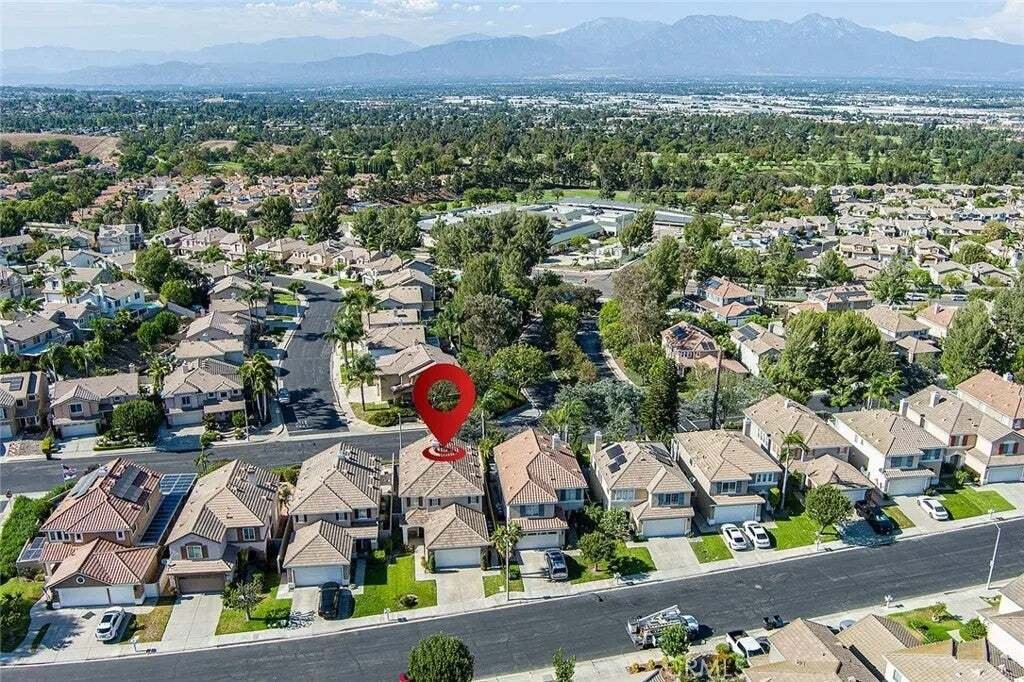 Casa a Chino Hills, California, Stati Uniti 3 - 18744170