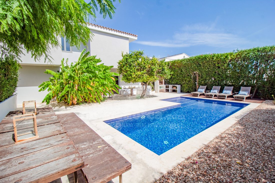 Villa a Es Castell, Isole Baleari, Spagna 3 - 18745265