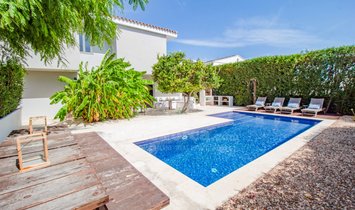 Villa en Villacarlos, Islas Baleares, España 2