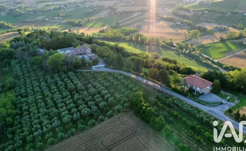 Villa a Monte Giberto, Marche, Italia 1