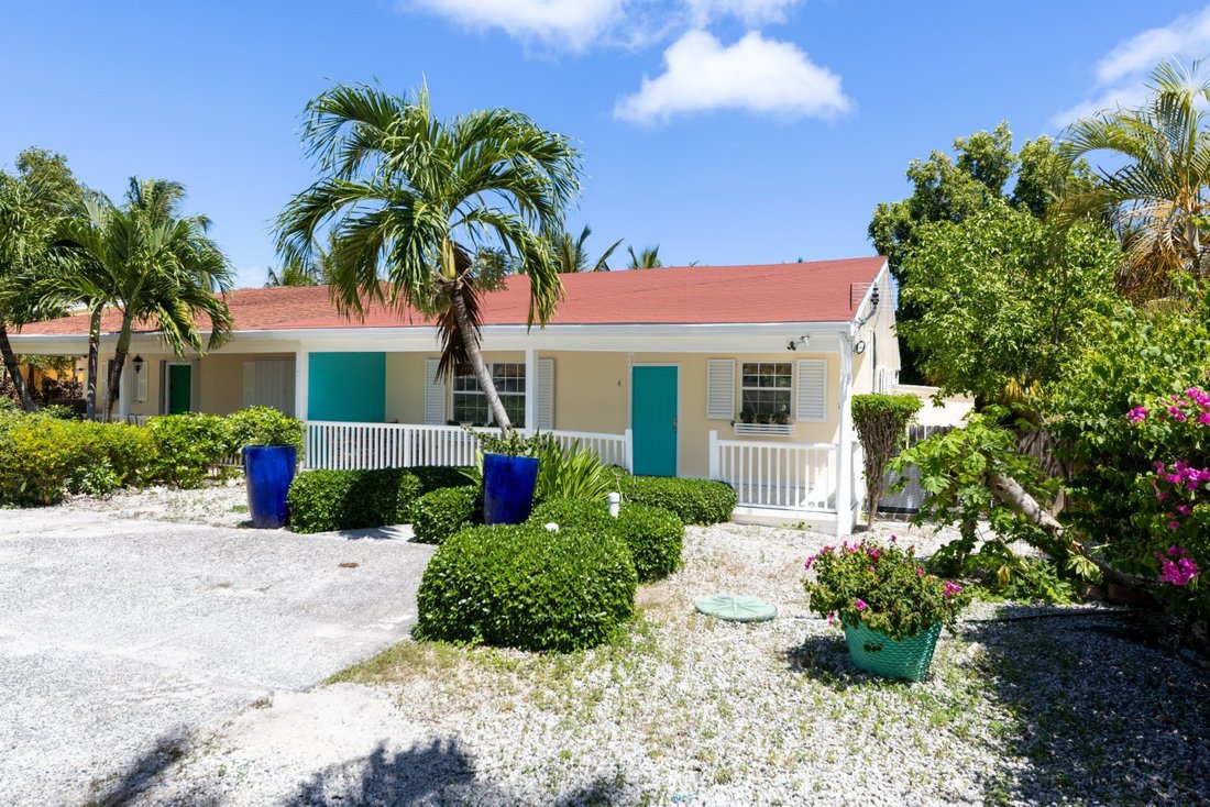 Haus in Grace Bay, Caicos Islands, Turks- und Caicosinseln 2 - 18741469