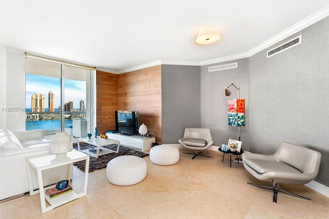 Condominio a Golden Beach, Florida, Stati Uniti 2 - 18744739