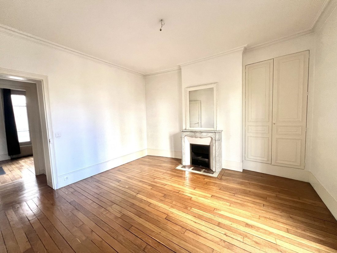 Appartamento a Violet Commerce, Paris 15e Arrondissement, Parigi 3 - 18746195