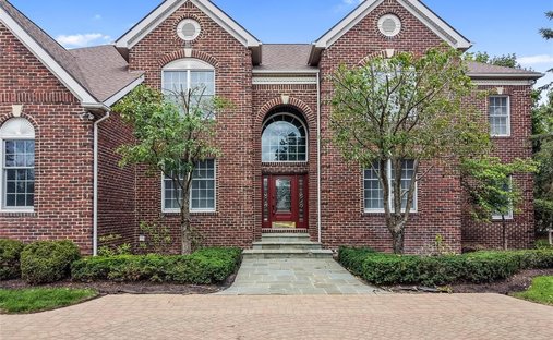 House in Novi, Michigan, United States 1