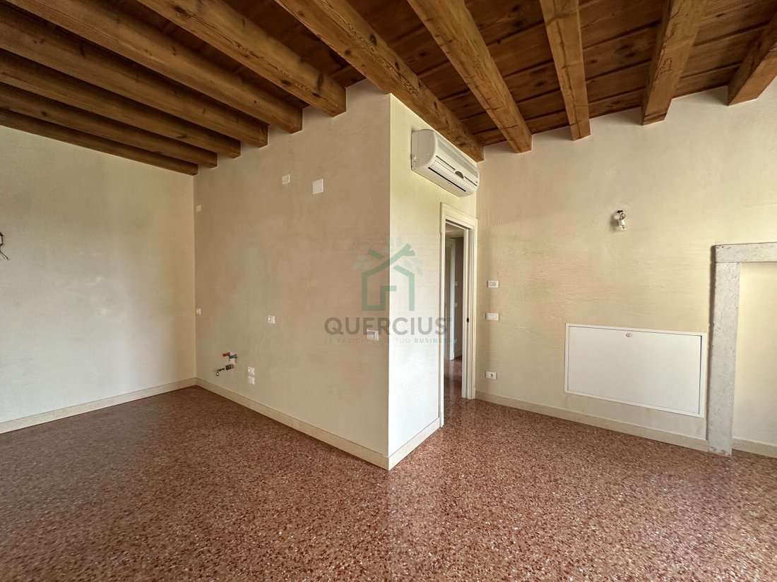Appartamento in Sant'Ambrogio di Valpolicella, Veneto, Italia 2 - 18745388