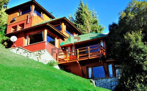 Apartment in San Carlos de Bariloche, Río Negro, Argentina 1