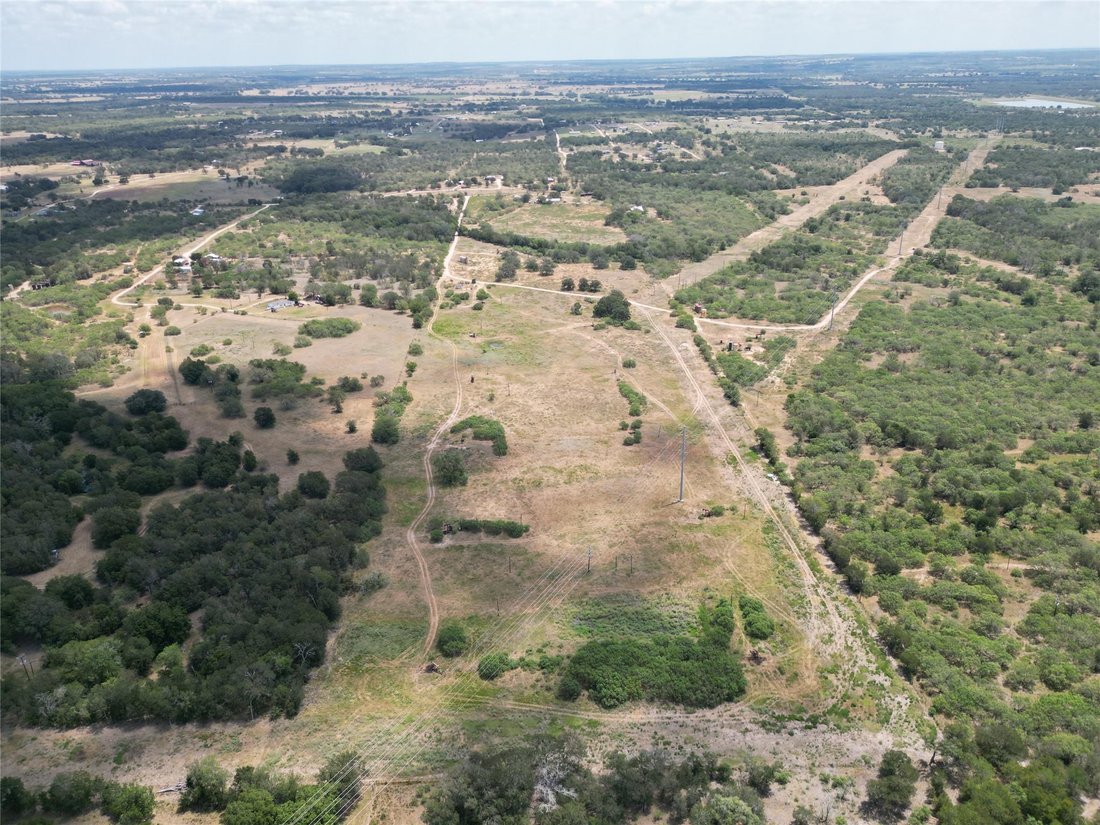Casa en Lockhart, Texas, Estados Unidos 5 - 18743764