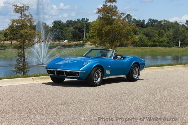 Chevrolet Corvette in Calverton, NY, United States 1 - 18743212