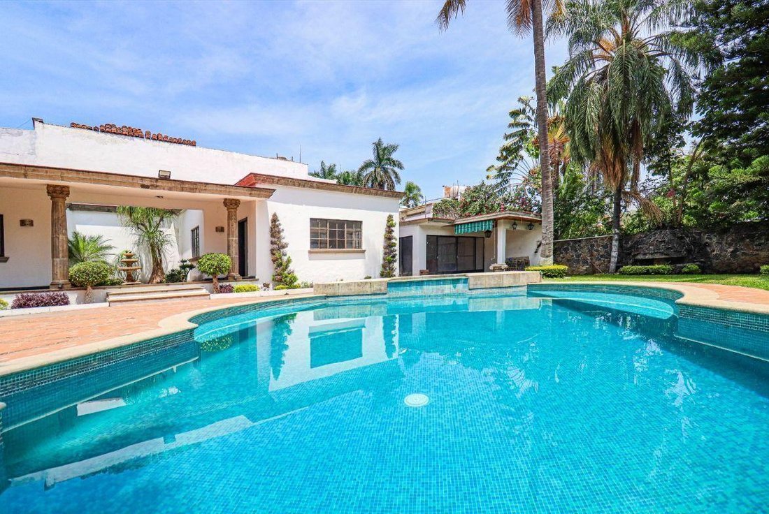Casa en Cuernavaca, Morelos, México 1 - 18742541