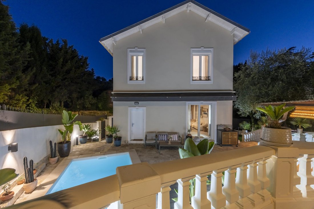 Villa en Blanchisserie, Le Cannet, Francia 1 - 18746497