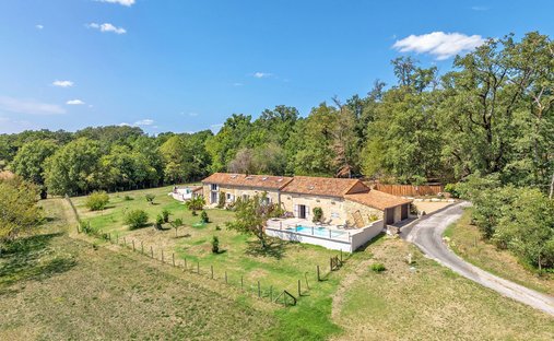 Domaine à Villamblard, Nouvelle-Aquitaine, France 1
