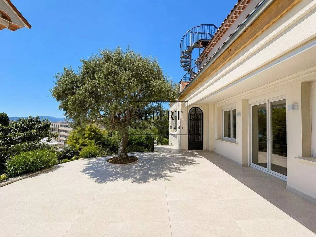 Appartamento a Cannes, Provenza-Alpi-Costa Azzurra, Francia 1 - 18687721