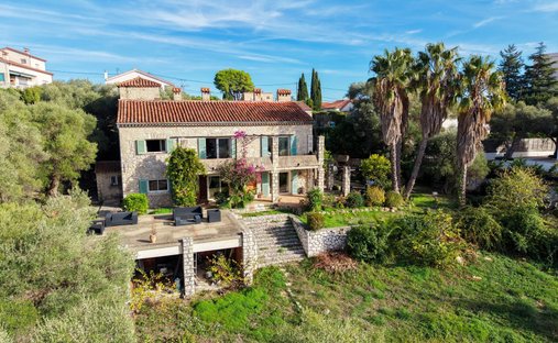 Casa de Campo en Fontmerle, Antibes, Francia 1