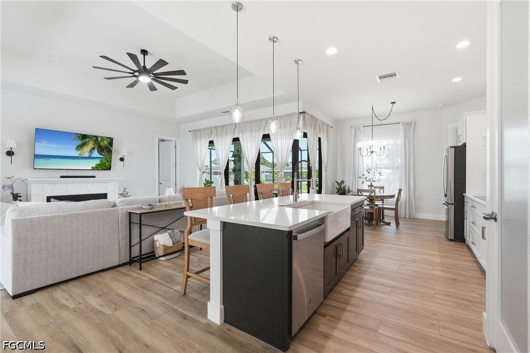 Casa en Cabo Coral, Florida, Estados Unidos 3 - 18744006