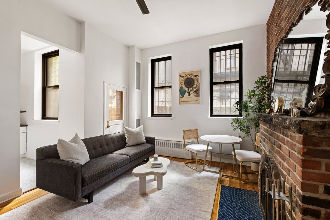 Co Op in New York, New York, United States 1 - 18744843