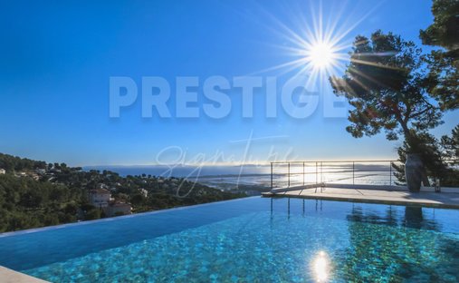Villa à Hyères, Provence-Alpes-Côte d'Azur, France 1