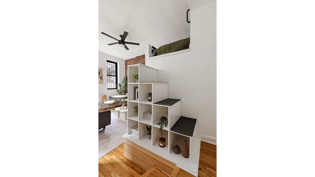 Co Op in New York, New York, United States 4 - 18744843