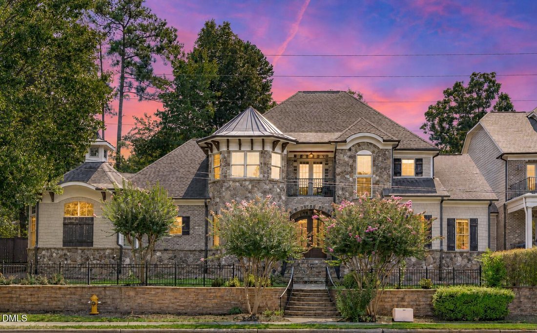 Casa en Raleigh, Carolina del Norte, Estados Unidos 1 - 18740569