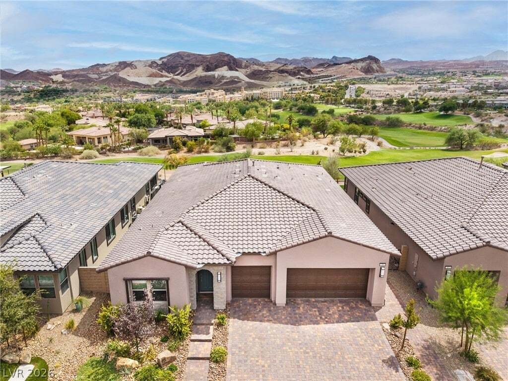 Maison à Henderson, Nevada, États-Unis 1 - 18746548
