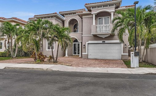 Maison à Dania Beach, Floride, États-Unis 1