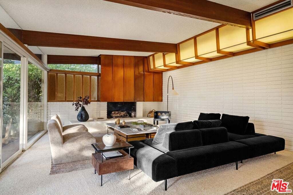Casa a Altadena, California, Stati Uniti 2 - 18742959