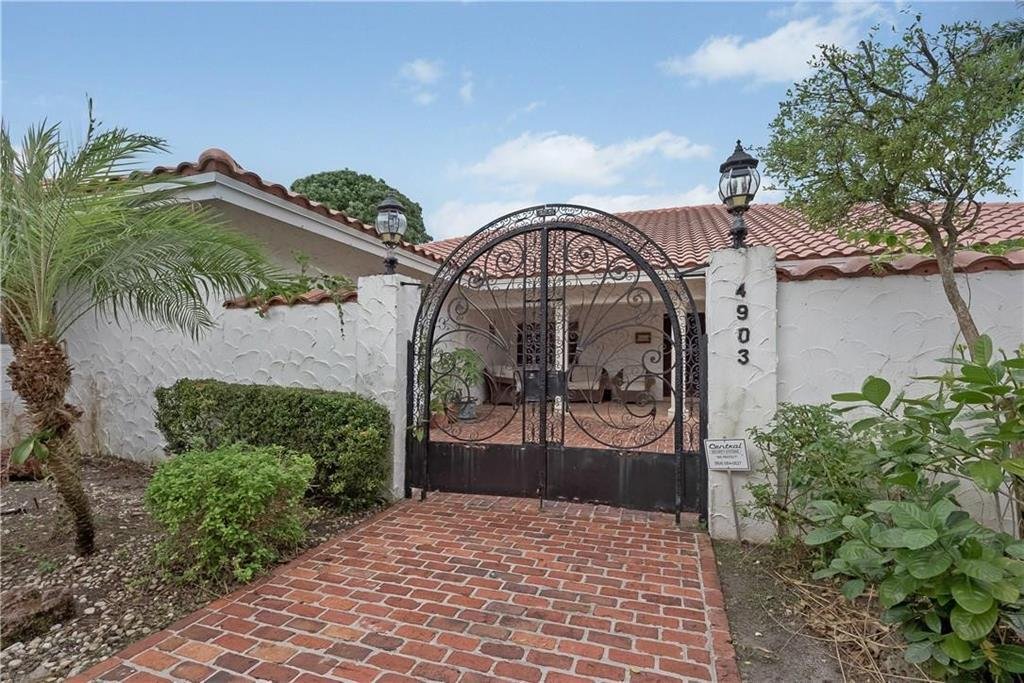 House in Coral Springs, Florida, United States 2 - 18740539