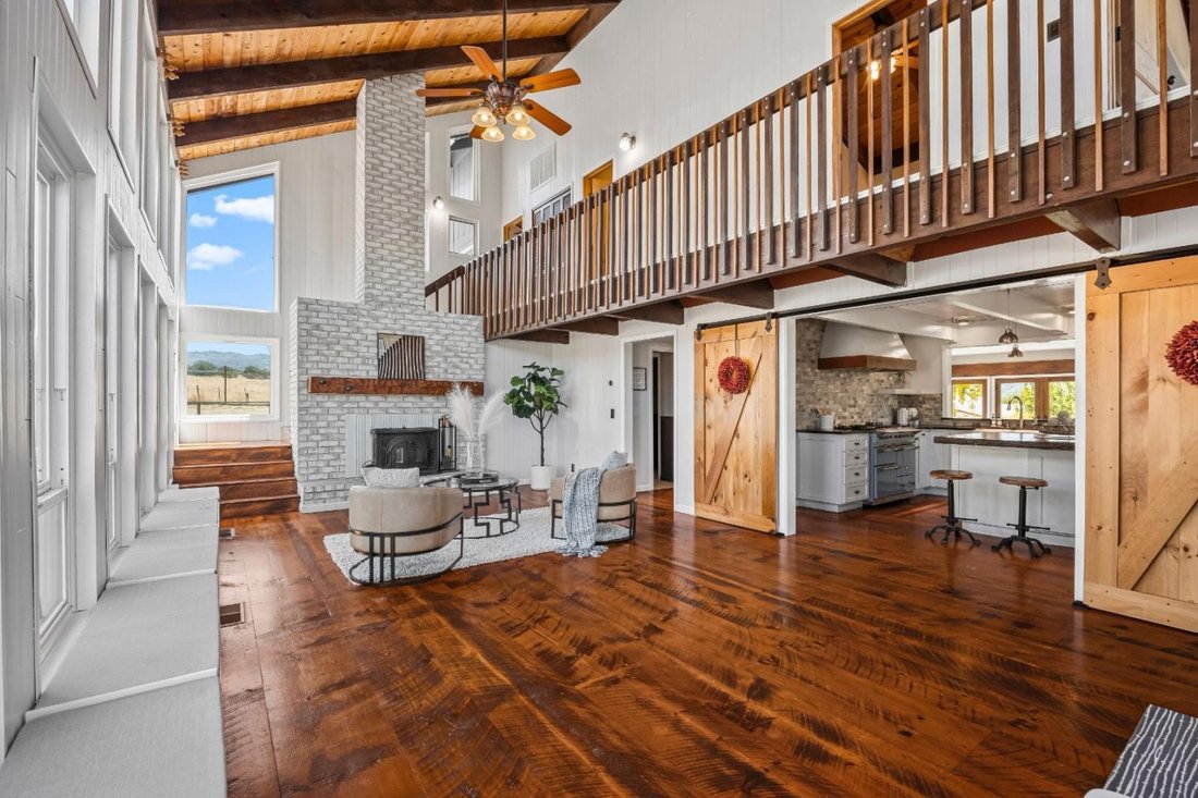Casa en Gilroy, California, Estados Unidos 5 - 18743401