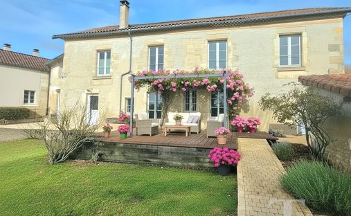 Casa a Chancelade, Nuova Aquitania, Francia 1