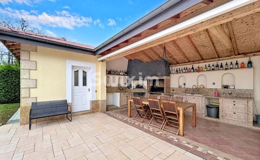 Casa en Veigy-Foncenex, Auvernia-Ródano-Alpes, Francia 1