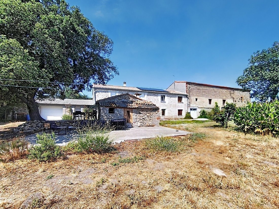 Villa en Montolieu, Occitania, Francia 1 - 18742130