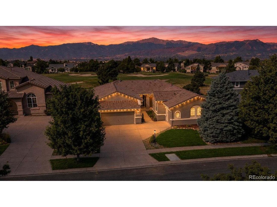 Maison à Colorado Springs, Colorado, États-Unis 2 - 18532675