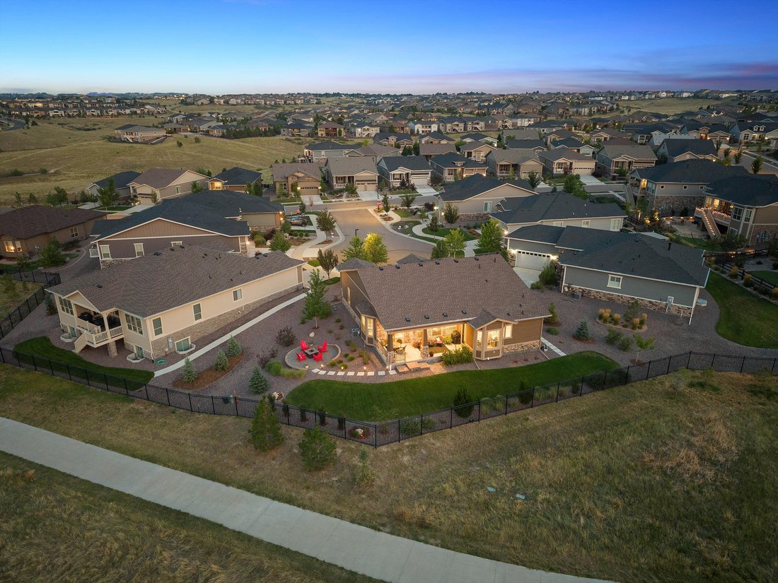 Maison à Aurora, Colorado, États-Unis 3 - 18741535