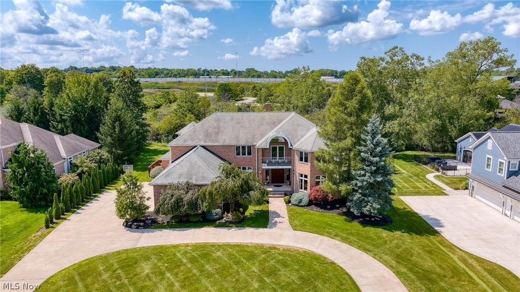 Casa a Pepper Pike, Ohio, Stati Uniti 3 - 18746092