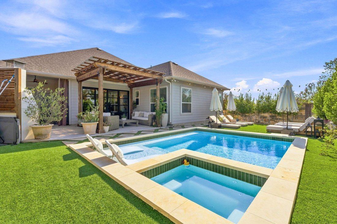 House in Austin, Texas, United States 1 - 18743657