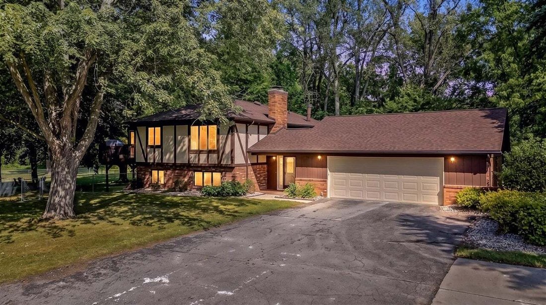 Haus in Plymouth, Michigan, Vereinigte Staaten 1 - 18746801