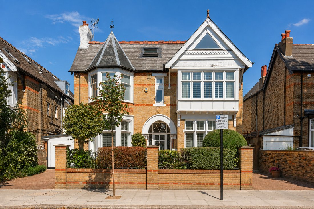 Maison à Ealing (London Borough of Ealing), Borough londonien d'Ealing, Angleterre 1 - 18746805