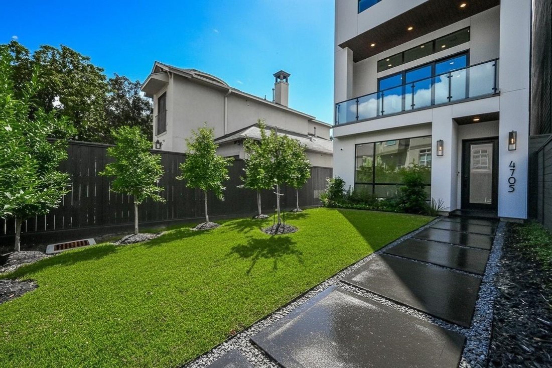 House in Houston, Texas, United States 3 - 18747021