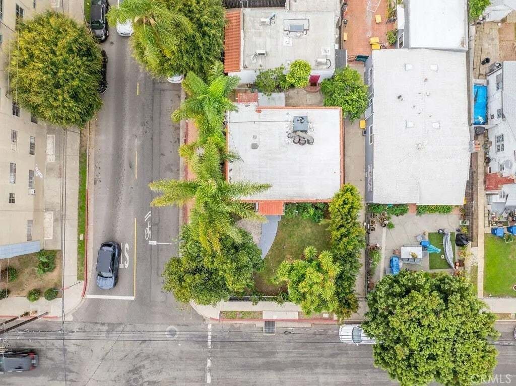 Townhouse in Los Angeles, California, United States 4 - 18746921
