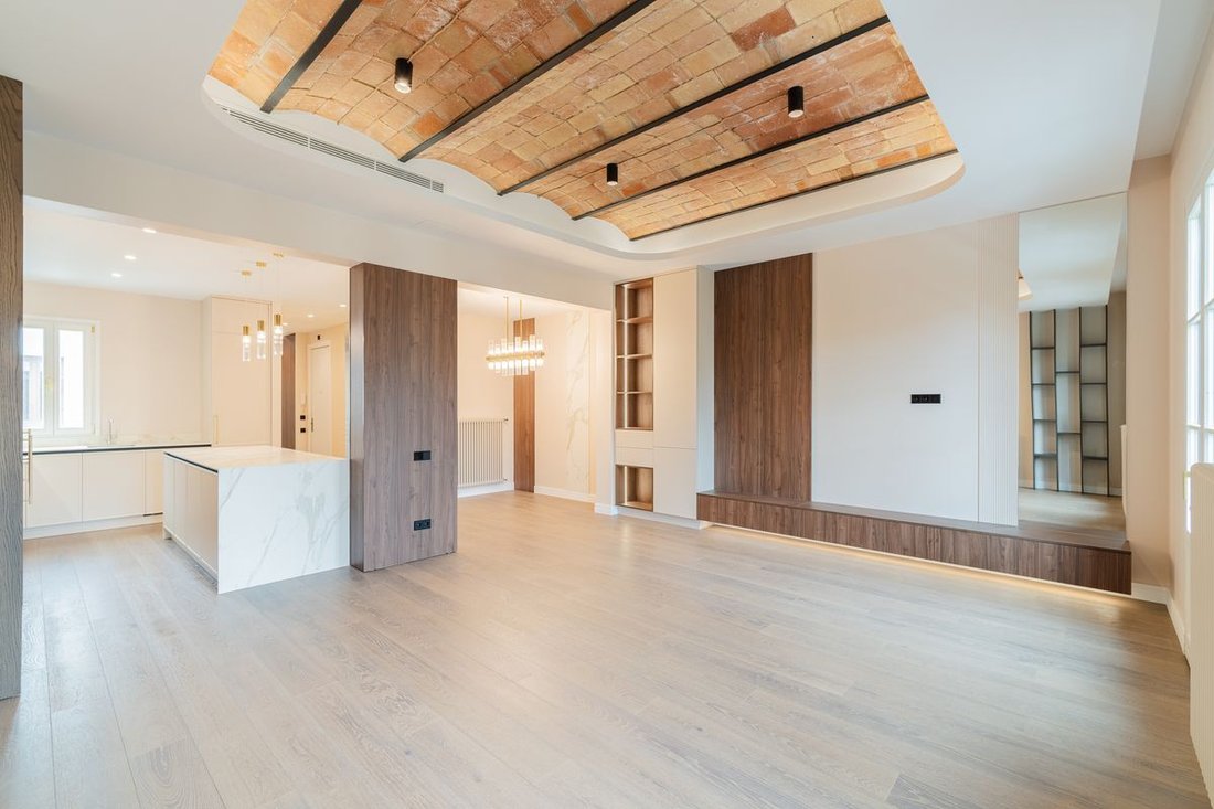 Appartement à Eixample, Barcelone, Espagne 2 - 18747019