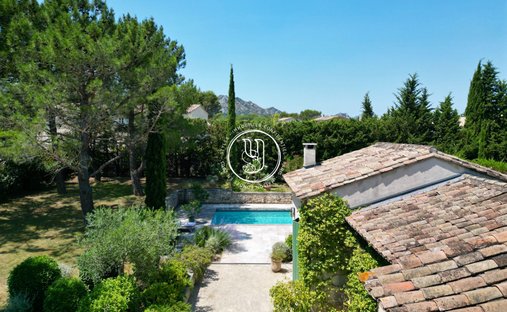 Villa à Eygalières, Provence-Alpes-Côte d'Azur, France 1
