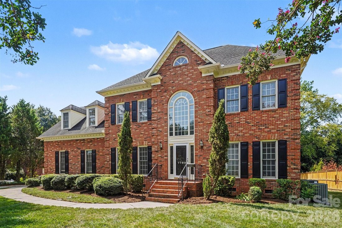 Casa en Charlotte, Carolina del Norte, Estados Unidos 2 - 18747044