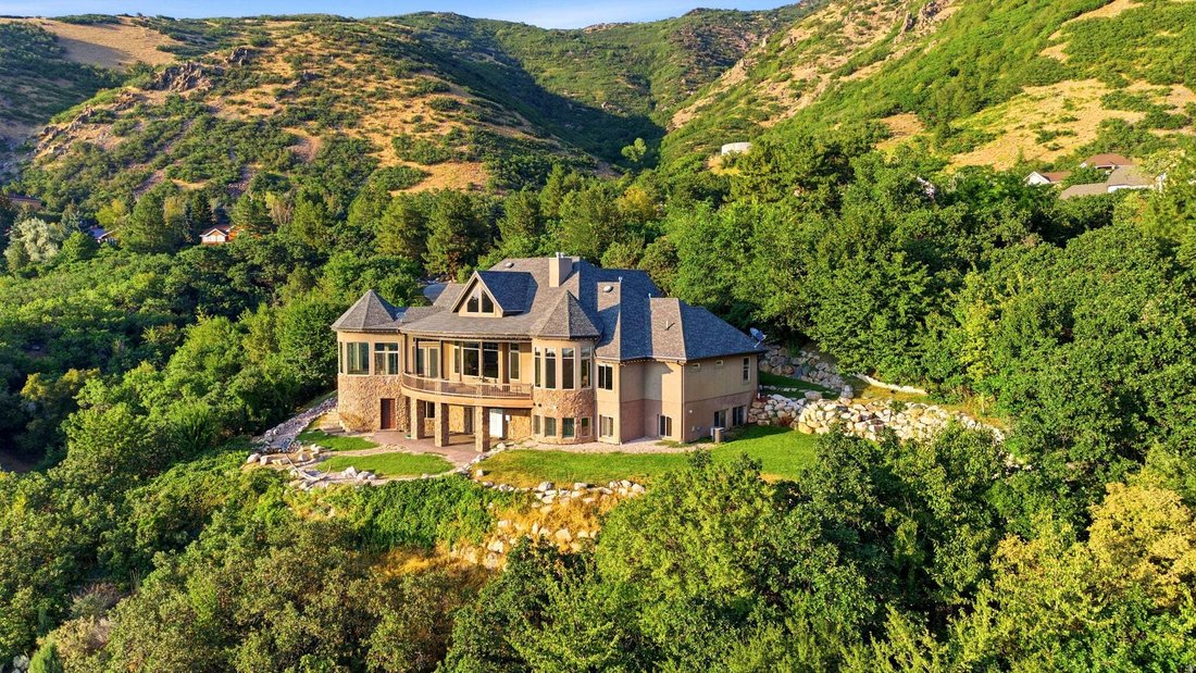 Maison à Ogden, Utah, États-Unis 1 - 18746822
