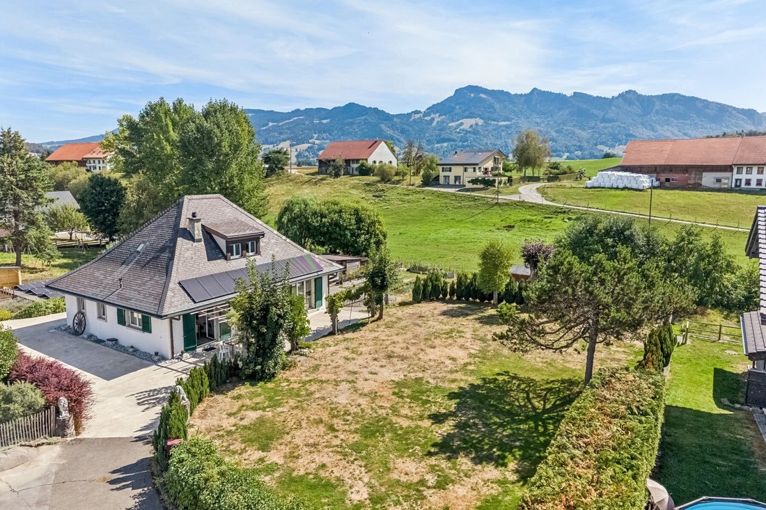 House in Riaz, Fribourg, Switzerland 2 - 18747253